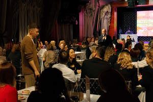 Фотография квиза Отгадай мелодию от компании Отгадай мелодию (Фото 1)